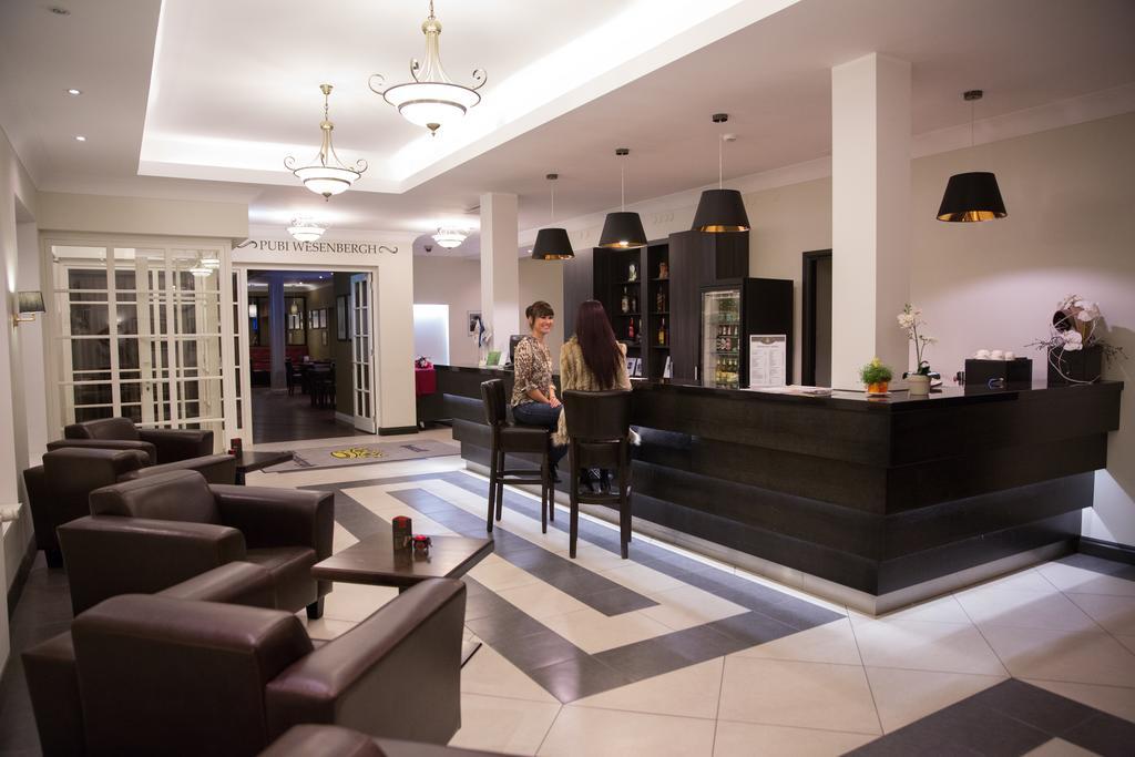 Hotell Wesenbergh Rakvere Exterior photo