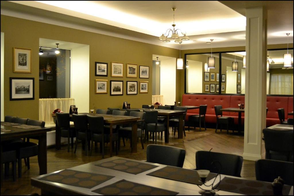 Hotell Wesenbergh Rakvere Exterior photo