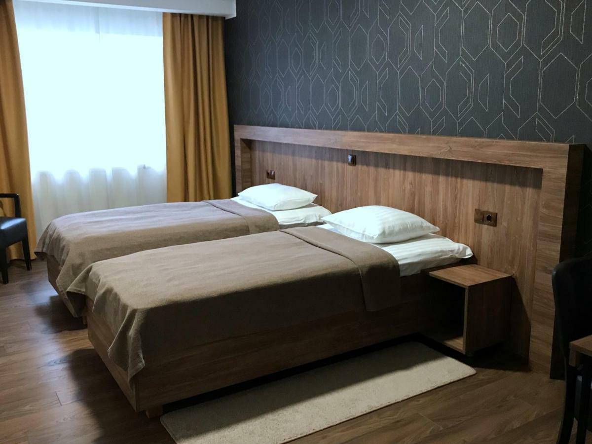 Hotell Wesenbergh Rakvere Exterior photo